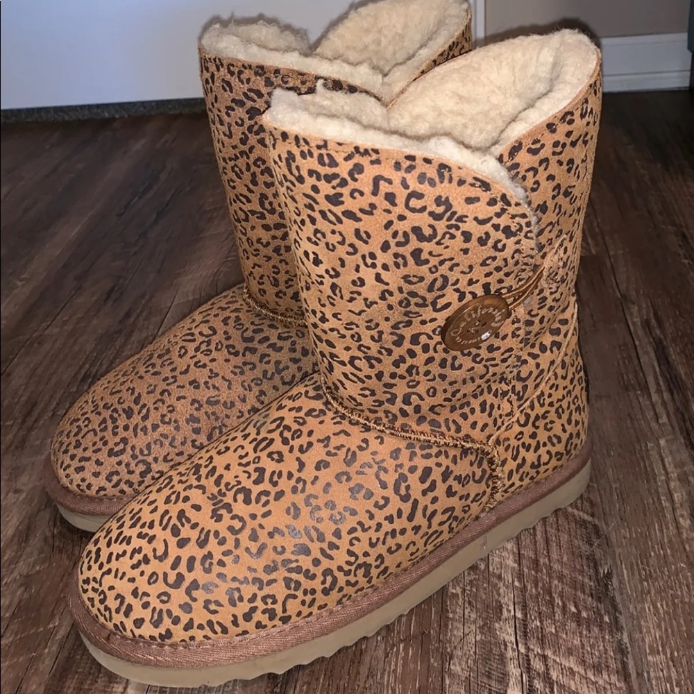 California Footwear Leopard Boots